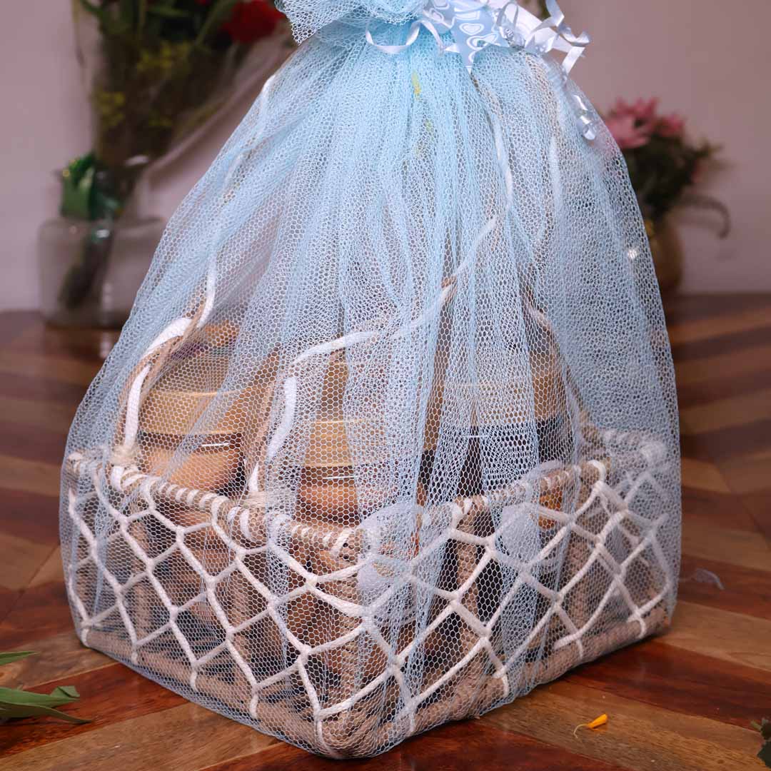 4 Jar Basket Gift Hamper