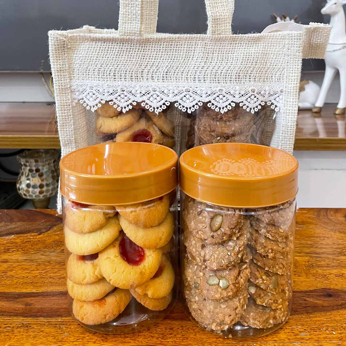 2 Jar Gift Hamper in Jute Bag